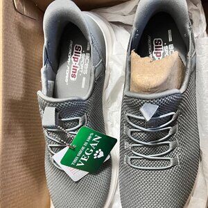 SKECHERS Slip-ins - SIZE 7 (NWT) ZINERGY - KINETIC SP-GRAY
